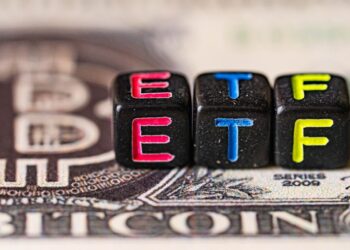 Amundi floats 11 ETFs in London
