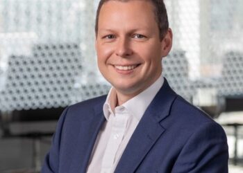 Bridging the business-tech divide: Nick Dekker at FundsTech Forum 2025