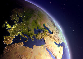 Thornburg opens London office