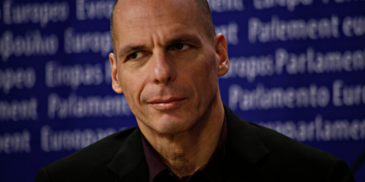 Varoufakis warns of Trump dollar devaluation shock