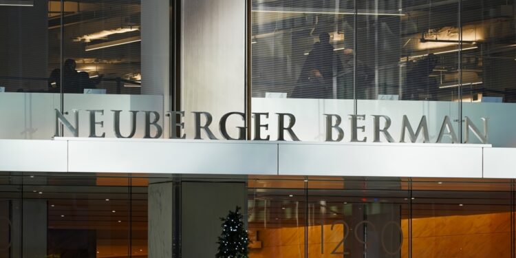 Neuberger Berman raises over $2.8bn for Fund V