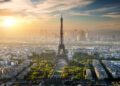 Political crisis weighs on French financial markets