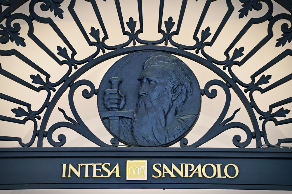 Intesa Sanpaolo launches advisory service in CEE