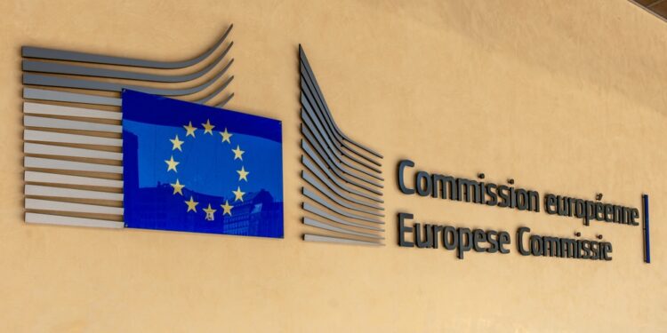 Brussels publishes reform plans for SFDR and pensions