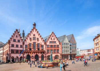 German retail funds inflows jump to four-year high