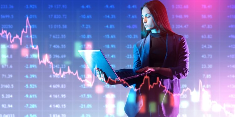 UK private capital diversity improves but senior gap persists