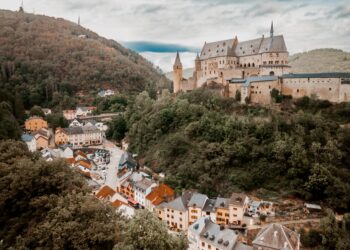 Luxembourg AuM breaks past €8tn