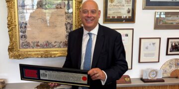 Northern Trust’s Clive Bellows honoured by City of London